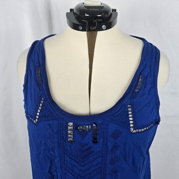 DKNY Tank Top Women's XL Blue Sleeveless Wide Straps Embordered Aztec - Picture 2 of 16